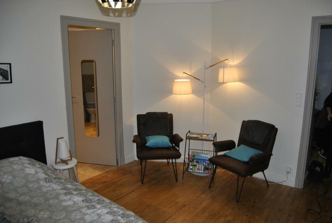 Studio Blue Apartment Aix-les-Bains Ngoại thất bức ảnh