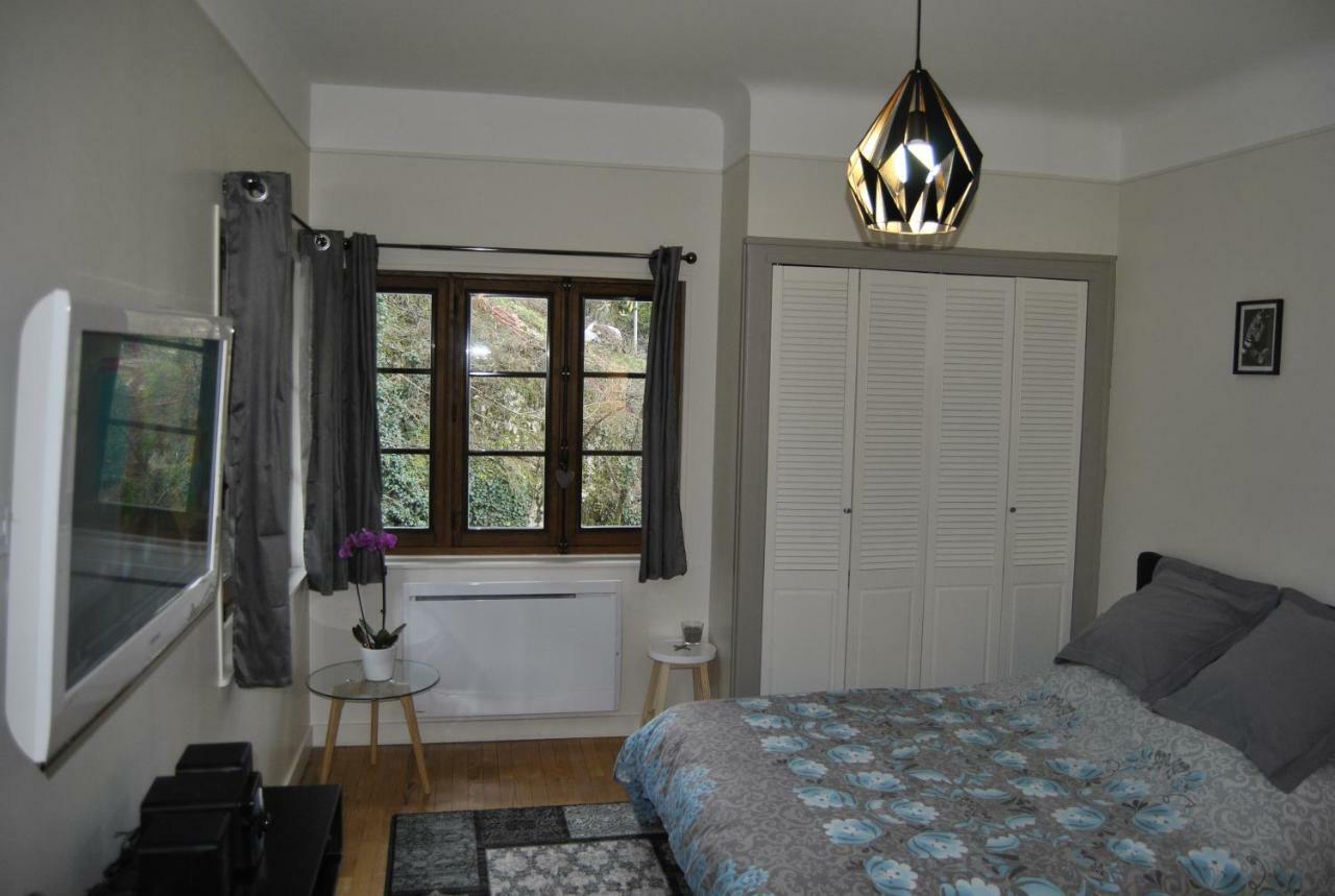 Studio Blue Apartment Aix-les-Bains Ngoại thất bức ảnh
